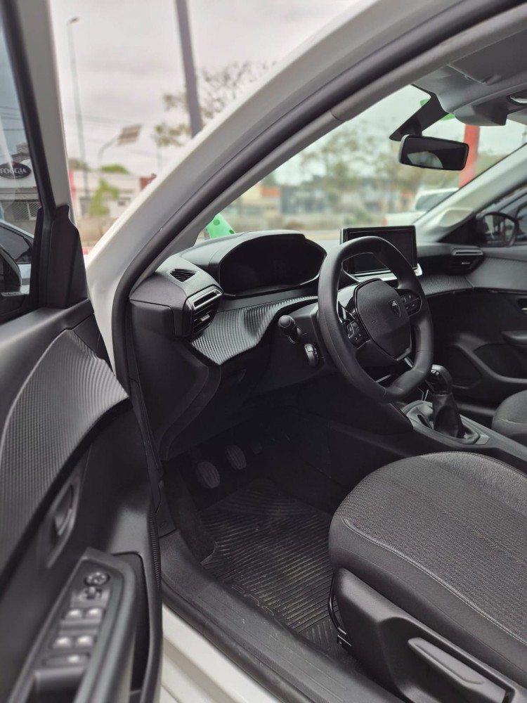 Peugeot 208 Allure 1.6 — foto 4